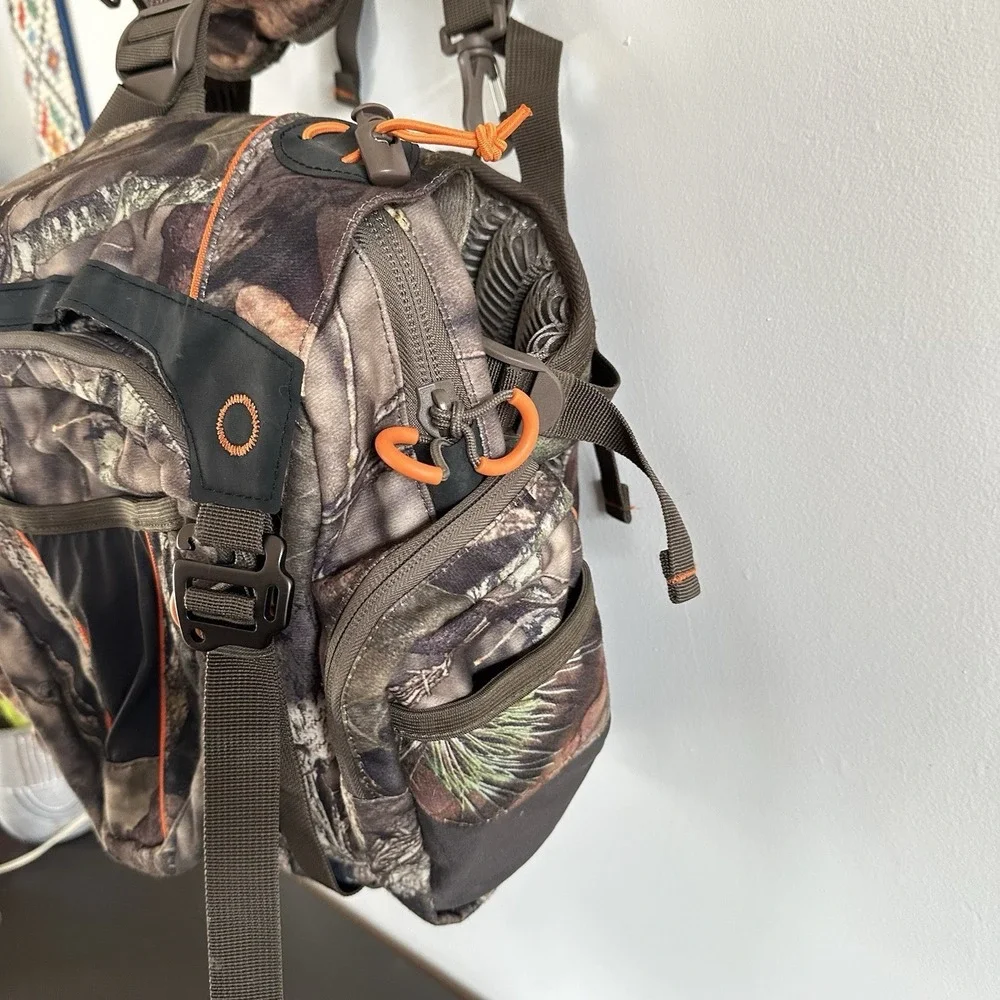 Bolderton Hands Free Hydration Bladder Hunting Backpack Camouflage Camo Hiking